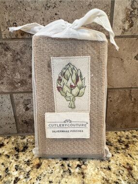S/8 Cutlery Couture pouches.Avodado